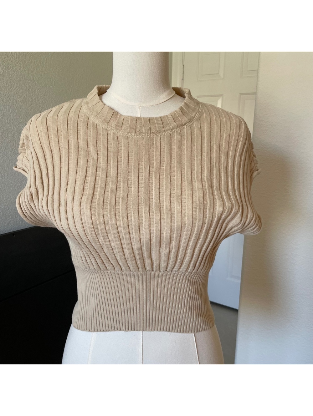 Free people beach crop top cream